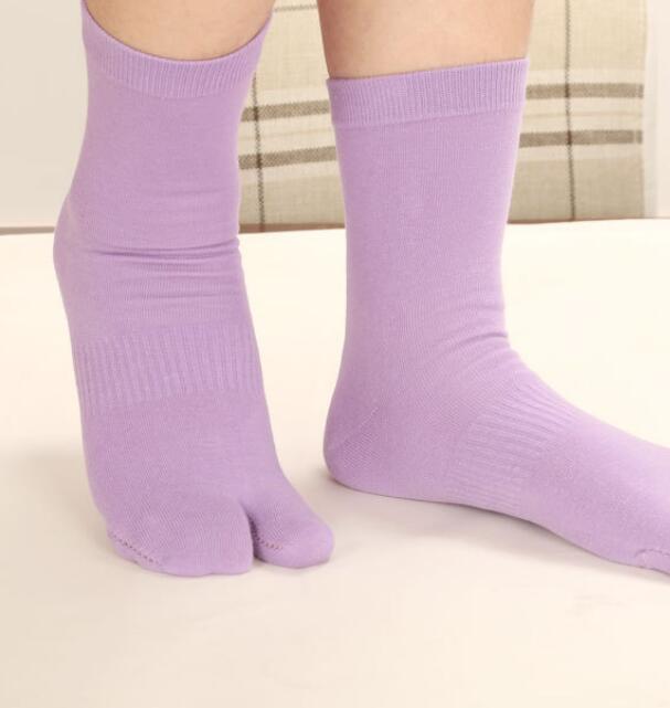 Premium Tabi Socks for Women – Split Toe Flip Flop Socks for Comfort, Breathability & Everyday Versatility