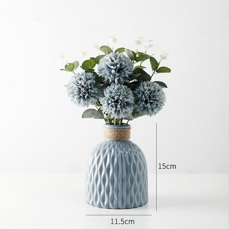Nordic Ceramic Vase – Minimalist Decorative Hanging Ornament