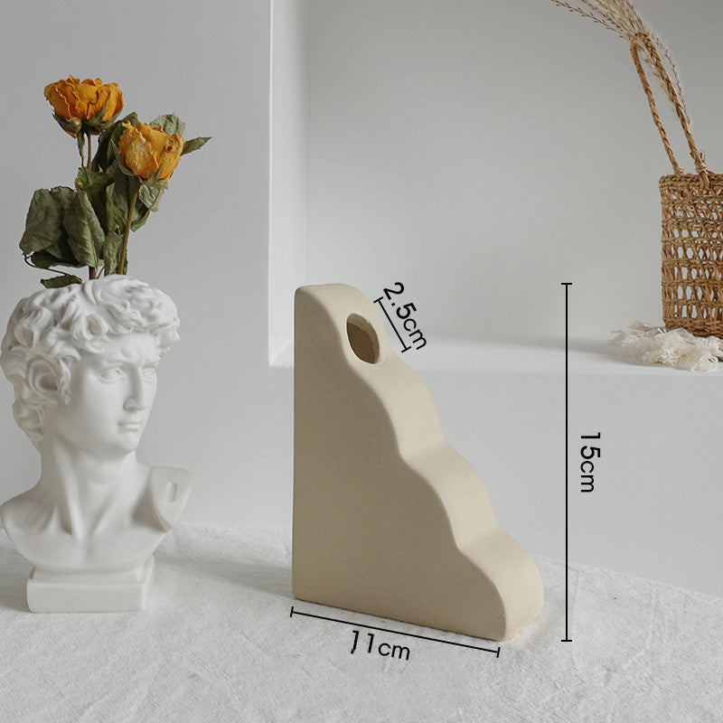 Simplicity Ceramic Vase – Nordic Home Decoration & Dry Flower Display