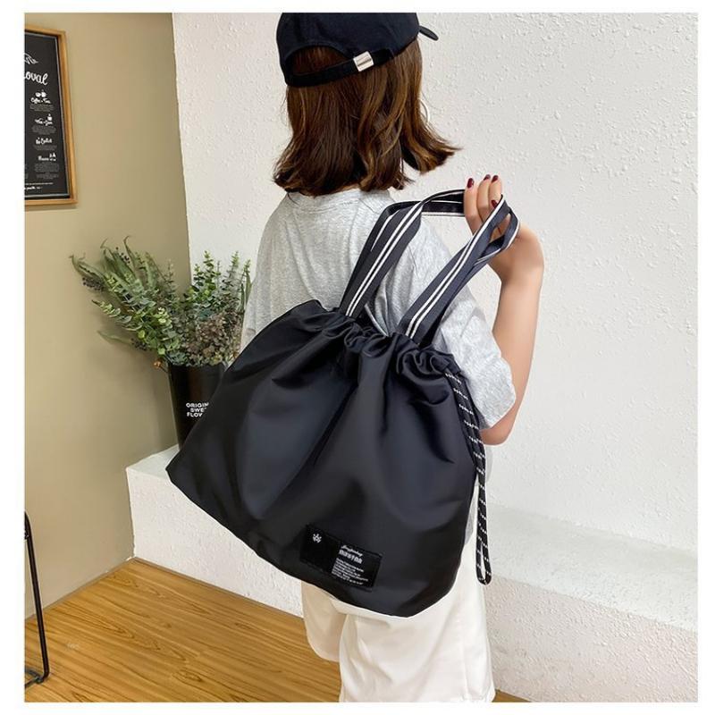 Gym Duffel Bag – Lightweight Single-Shoulder Sports Bag