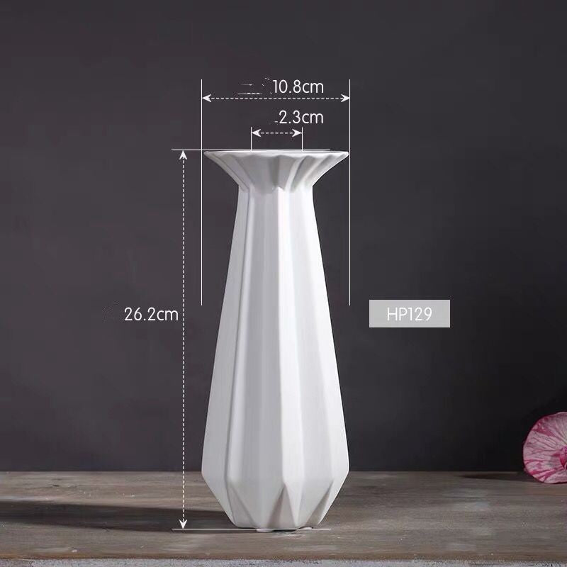 Scandinavian Minimalist Ceramic Candle Holder – Modern Home Decor