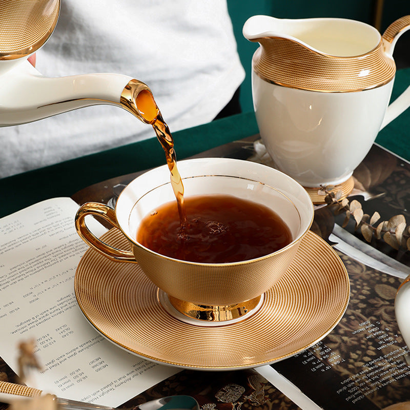 Retro Luxury Tea Cup Set – 6 Cups, Plates & Spoons Gift Set