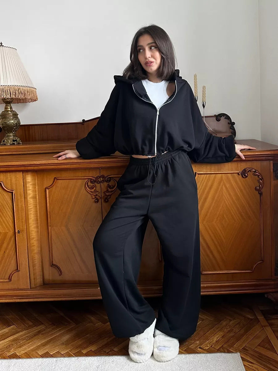 طقم سويت شيرت وبنطال رياضي نسائي بلون موحد، بأكمام طويلة وسحاب - طقم ملابس منزلية مريحة من قطعتين