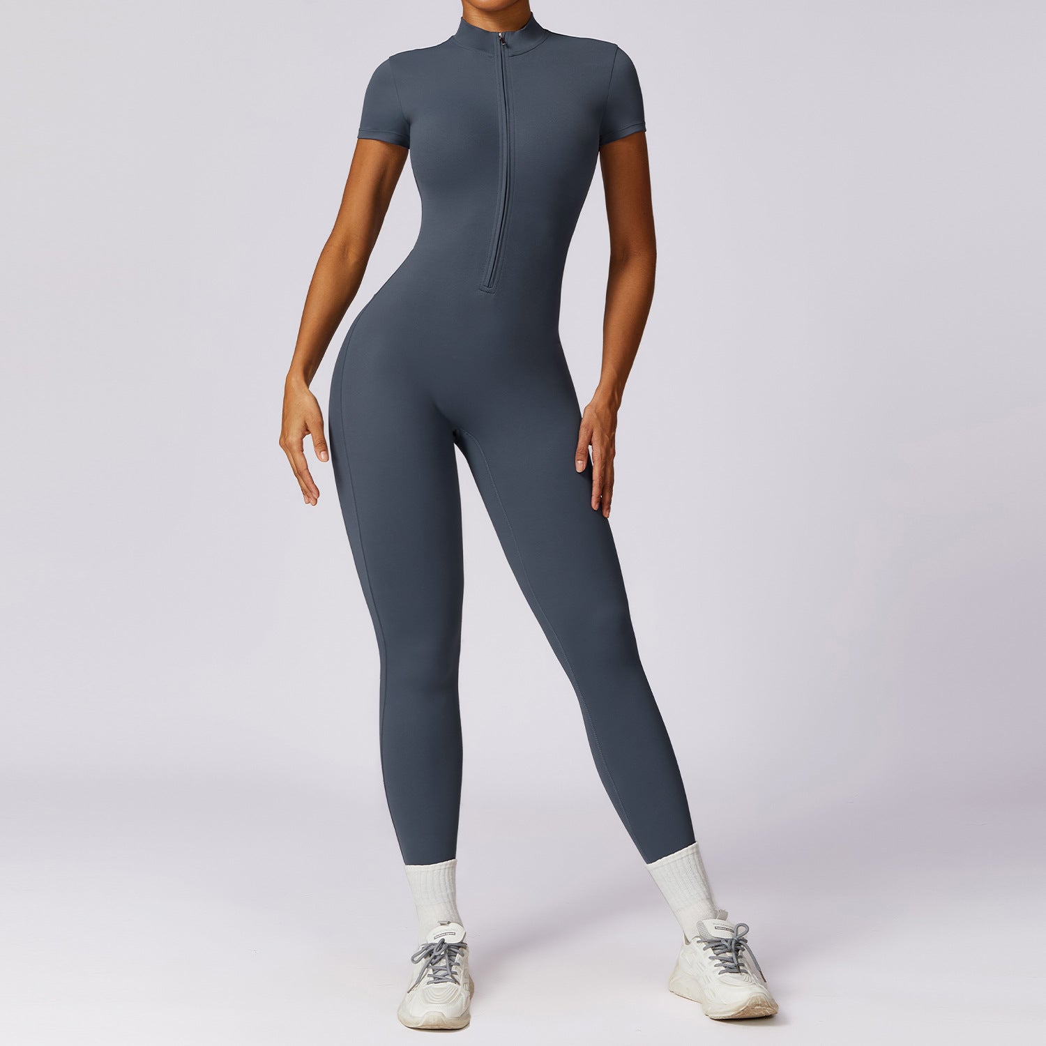 Women’s Pullover Sports Jumpsuit – Tight-Fit for Dance & Extreme Fitness