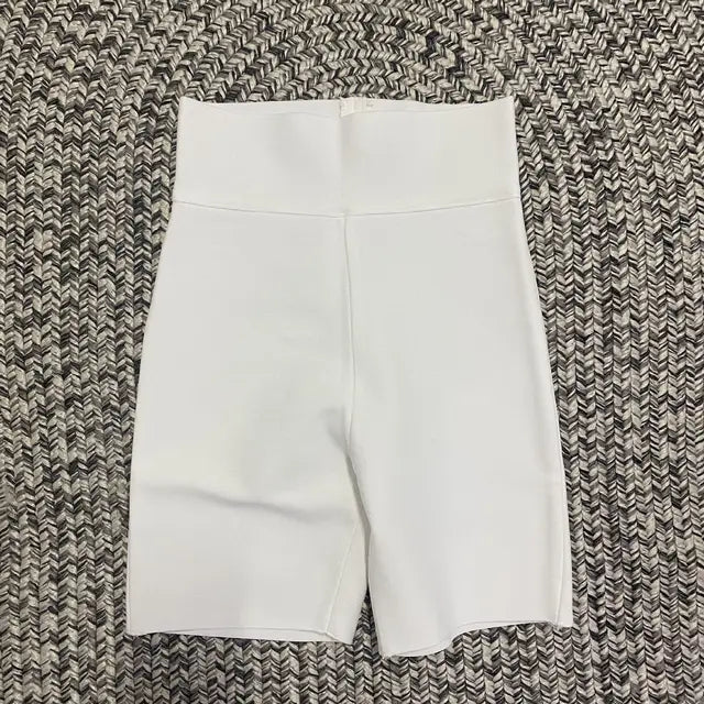 New Stretchable Women’s Fitness Shorts – High Waist | Yoga, Running & Gym Activewear