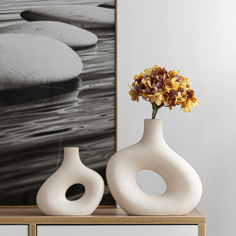 European Ceramic Vase – Luxury Living Room Display
