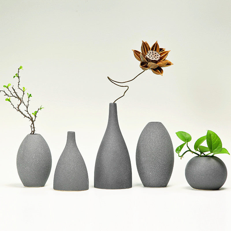 Nordic Ceramic Vase – Elegant Home Decoration & Perfect Gift for Any Occasion