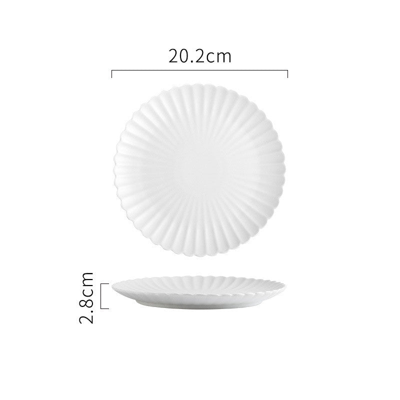 Porcelain Tea Plate – Simple, Round, Heat-Resistant