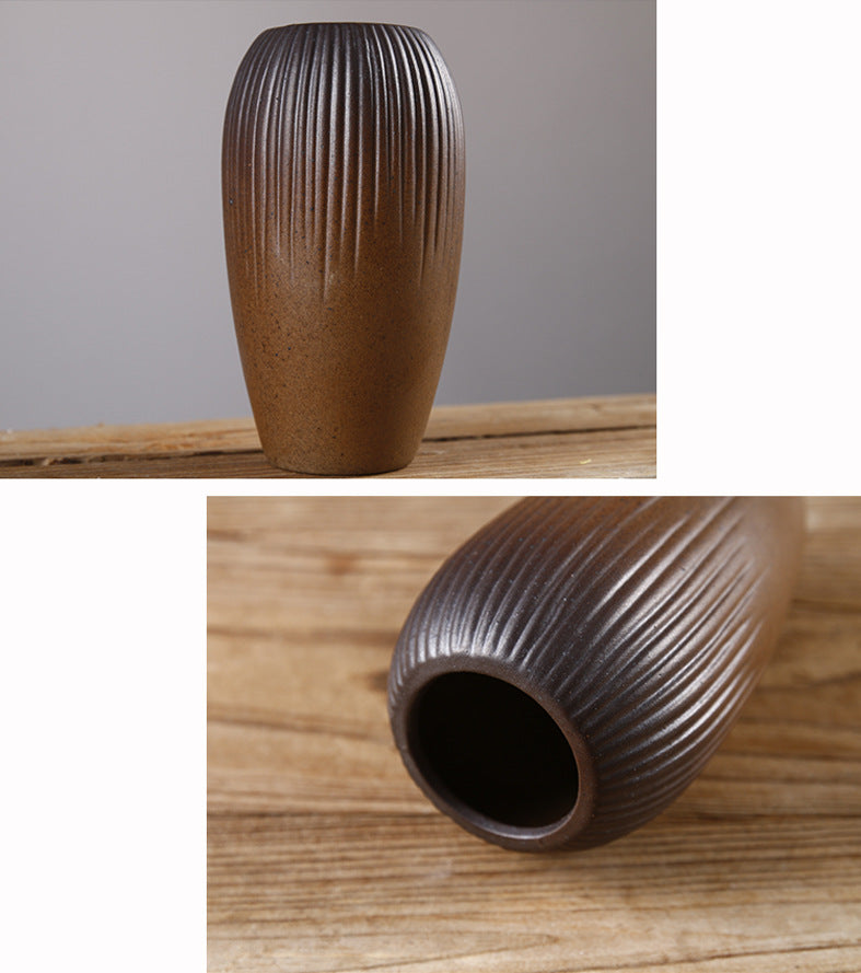 Small Ceramic Vase – Creative Japanese Style Home Decor Ornament