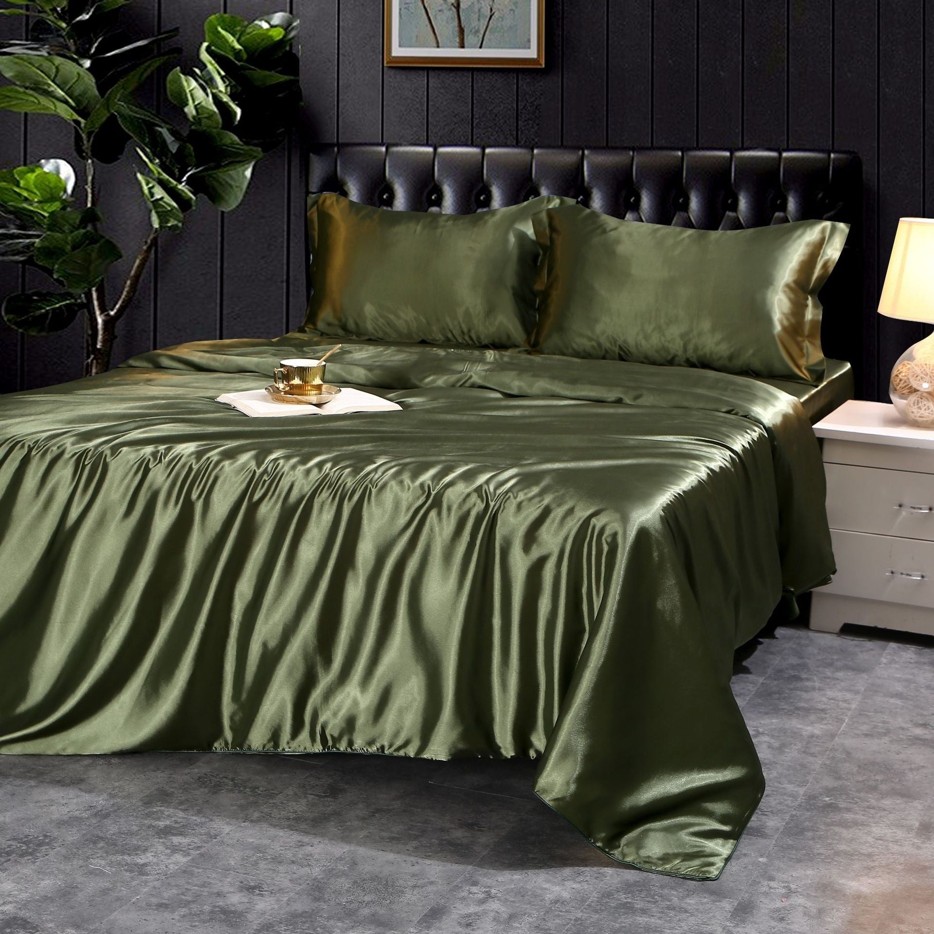 Luxurious Four-Piece Mulberry Silk Quilt Cover – Soft, Breathable & Elegant Bedding Set
