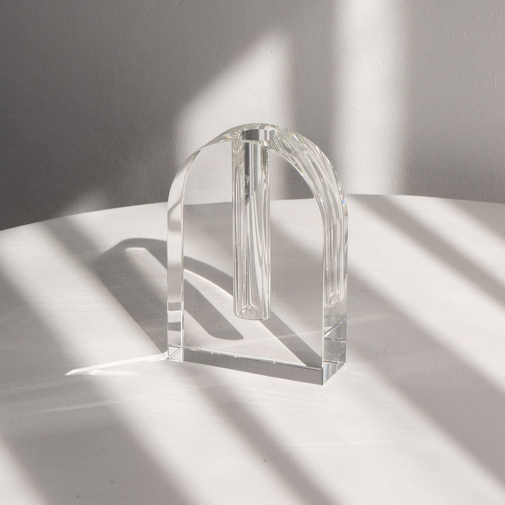 Transparent Crystal Vase – Modern Solidification Series Decorative Vase