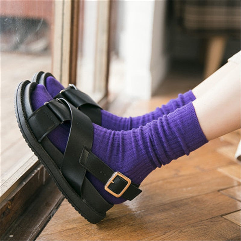 Women’s Retro Striped Cotton Socks – Soft, Breathable & Stylish Everyday Casual Socks