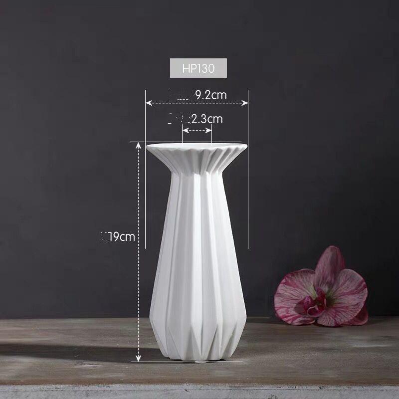 Scandinavian Minimalist Ceramic Candle Holder – Modern Home Decor