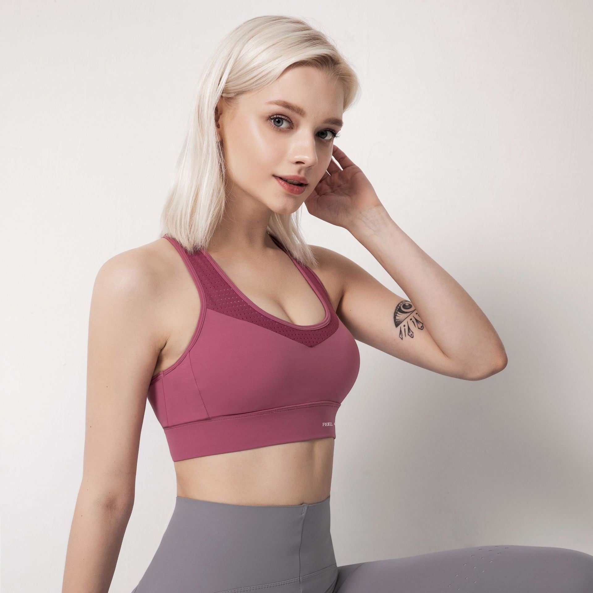 Lycra Women’s Summer Yoga Bra – Breathable, Stretchy & Supportive Activewear