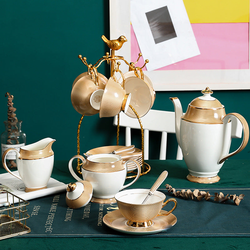 Retro Luxury Tea Cup Set – 6 Cups, Plates & Spoons Gift Set