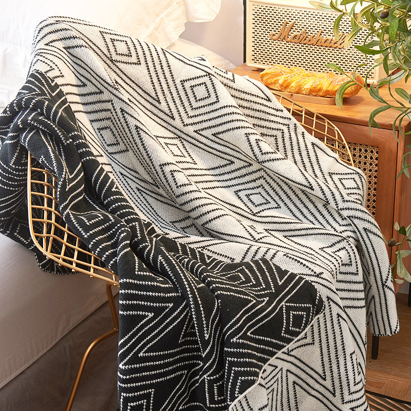 Gray Knitted Blanket – Lightweight Nordic Sofa & Nap Throw Quilt