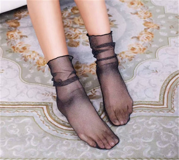 Spring & Summer Retro Lace Floral Mesh Women’s Socks – Breathable, Ultrathin, Elegant Transparent Silk Socks