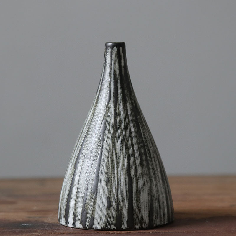 Ceramic Vase – Handmade Chinese Zen Vertical Stripes Decor