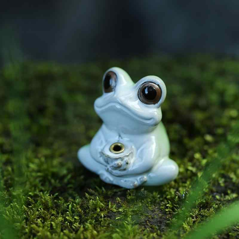 Ceramic Laid-Back Frog Incense Holder – Meditation, Ritual & Wellness Decor