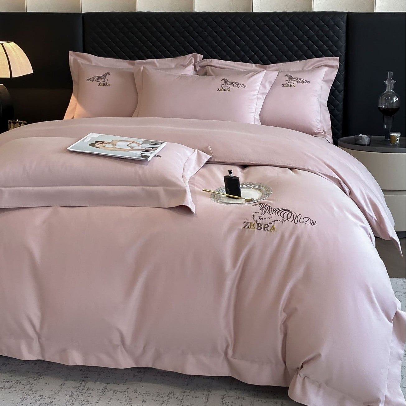 Light Luxury Autumn & Winter Thickened Cotton Bedding Set – 4-Piece Modern Simplicity Collection