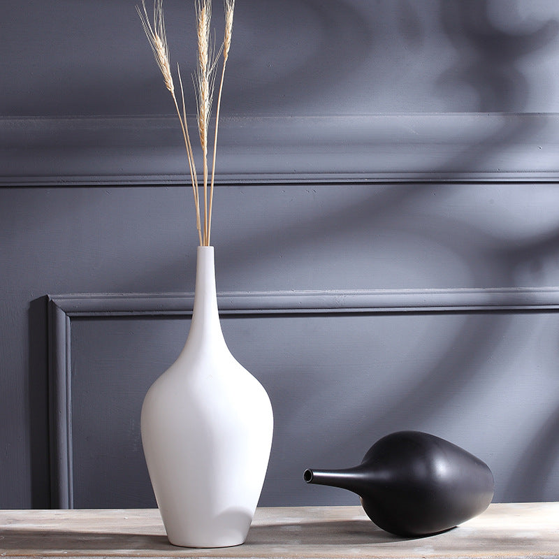 Modern Black & White Ceramic Vase – Minimalist Home Desktop Flower Arrangement Decor