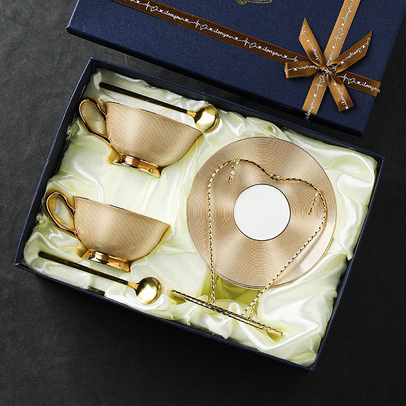 Style Ceramic Cup & Saucer Set – Elegant Gift Box Drinkware