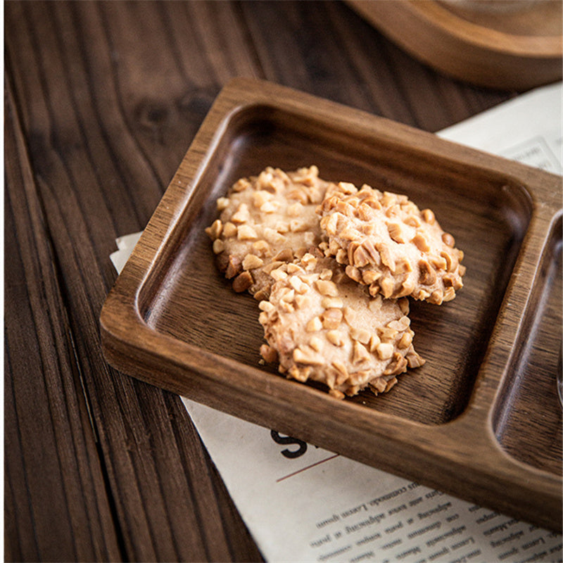 Acacia Wood Oval Retro Divided Plate – Durable, Stylish & Eco-Friendly