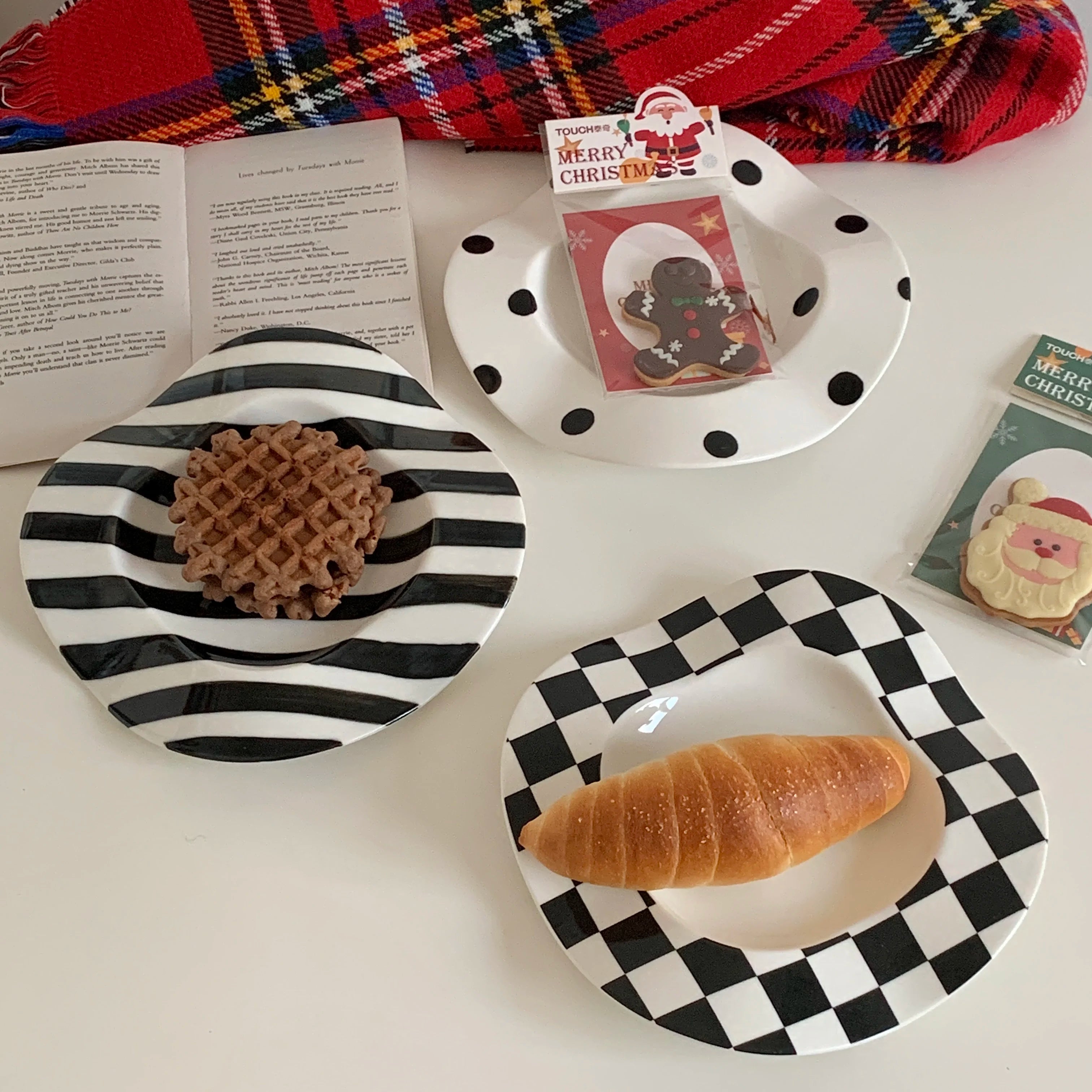 Nordic Ceramic Plate - Irregular Wave Dot Stripe Porcelain Dinner & Dessert Plates