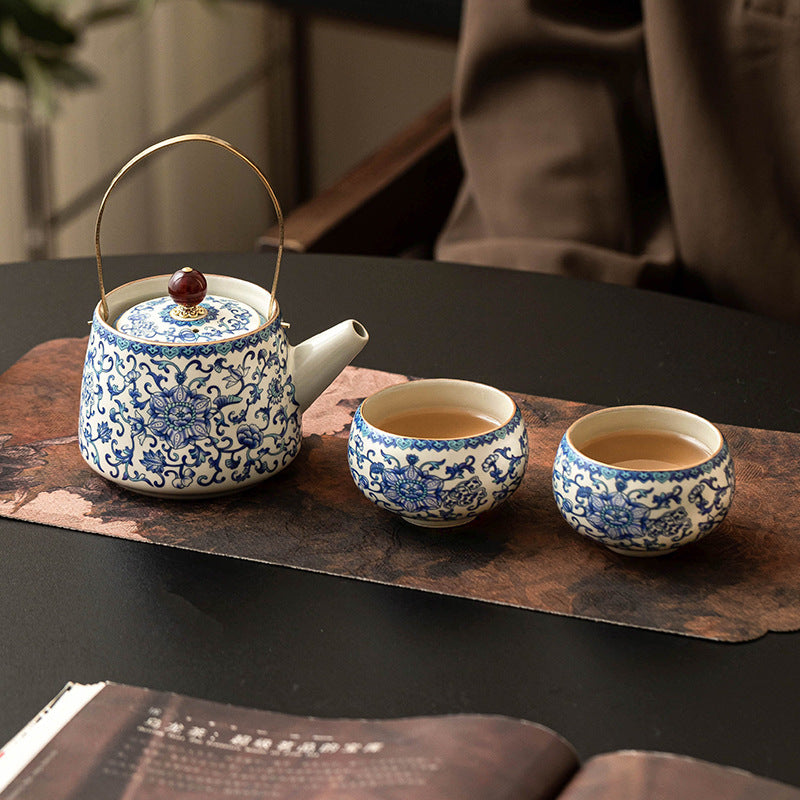 Ru Kiln Luxury Tea Set – Blue & White Ceramic Gift Box