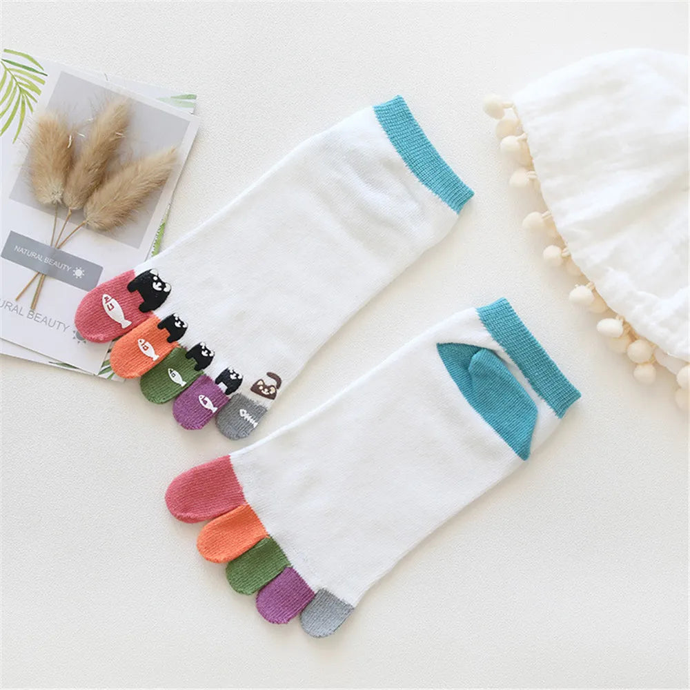 Women Cute Happy Print Colorful Five-Finger Harajuku Cotton Socks – Breathable, Anti-Friction & Fun Design