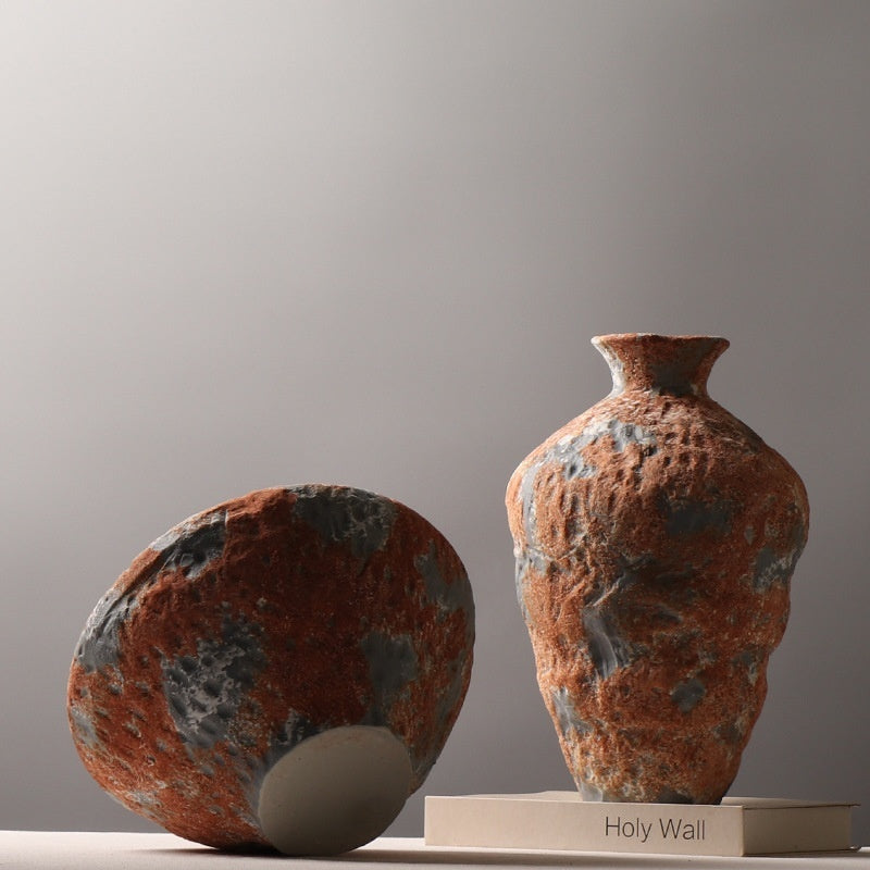 Retro Nostalgic Ceramic Vase – Zen Home Decor with Colored Glaze Finish