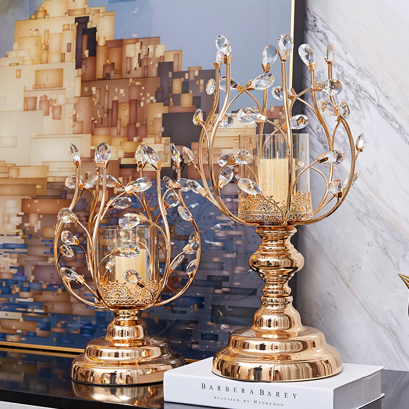 Retro Metal Candle Holder – Light Luxury Geometric Ornament