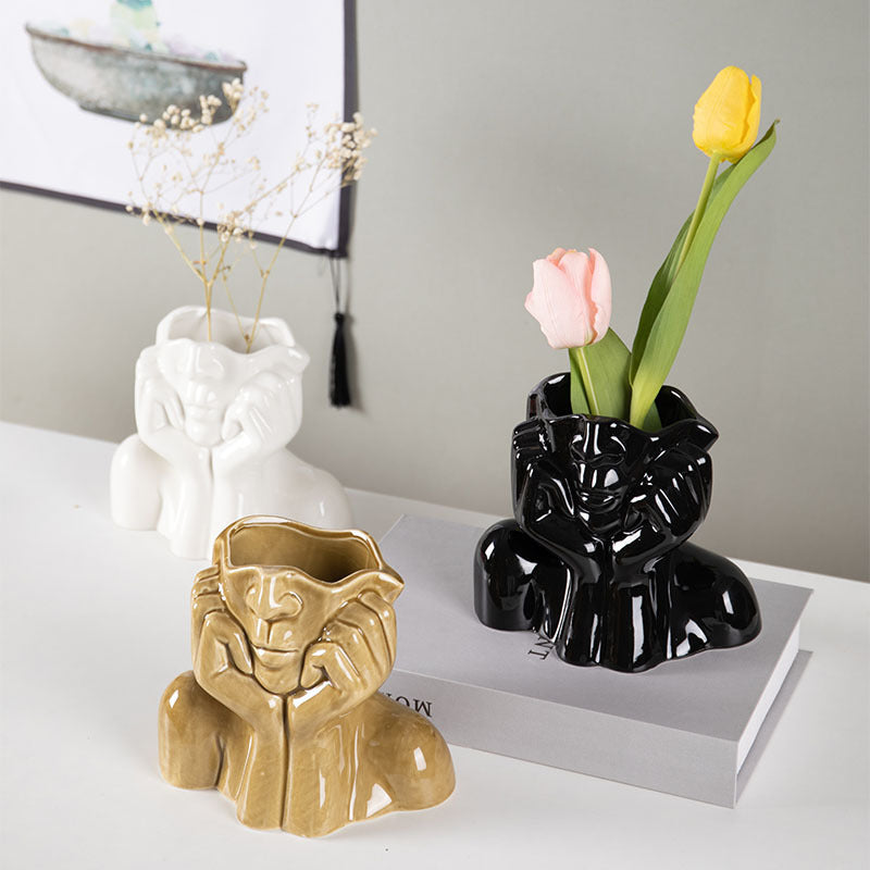 Modern Ceramic Flower Vase Sculpture – Elegant Home Decor Flowerpot for Living Spaces